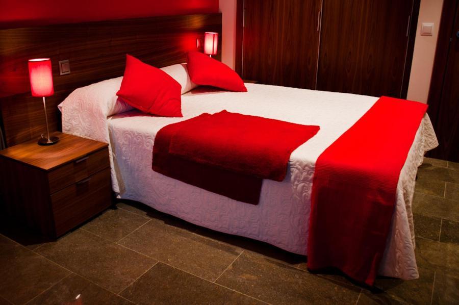 Apartamentos Abaco Llanes Chambre photo