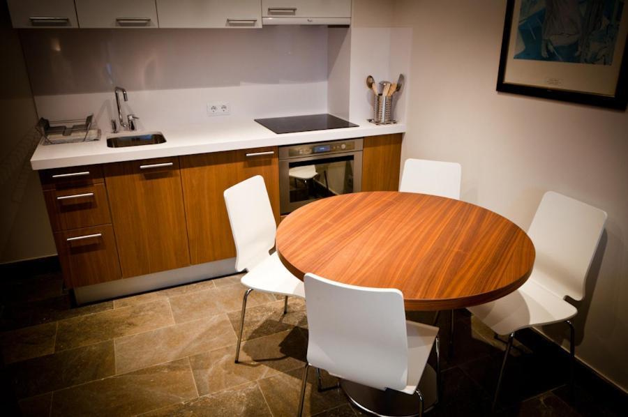 Apartamentos Abaco Llanes Chambre photo