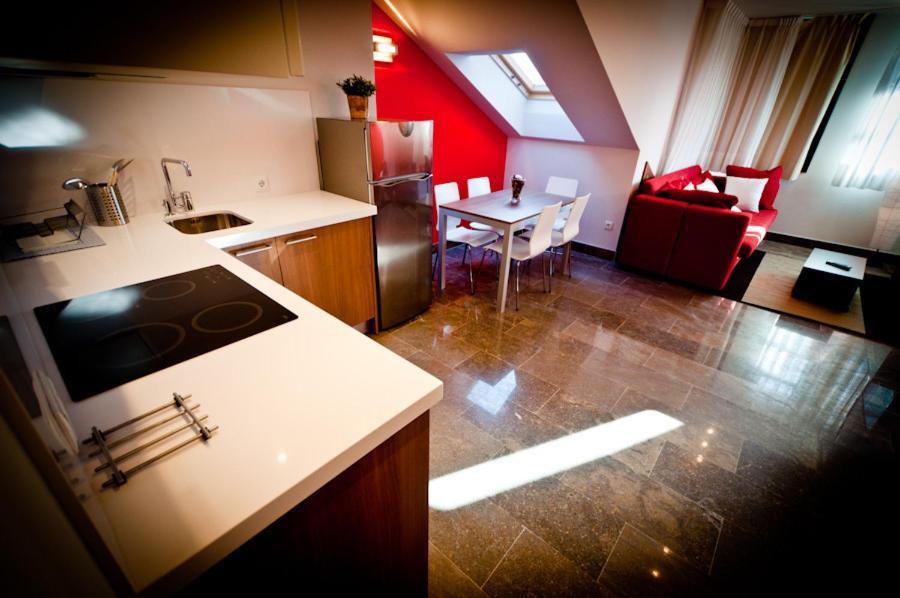Apartamentos Abaco Llanes Chambre photo